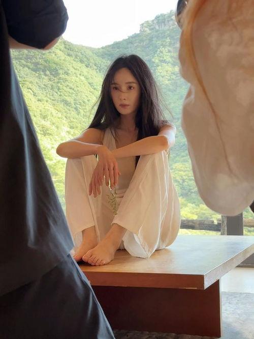 杨幂腳视频,美丽背后的秘密